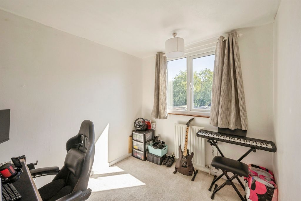Additional image 10 of 3 bed semi-detached house for saleDewsbury Avenue, Scunthorpe DN15