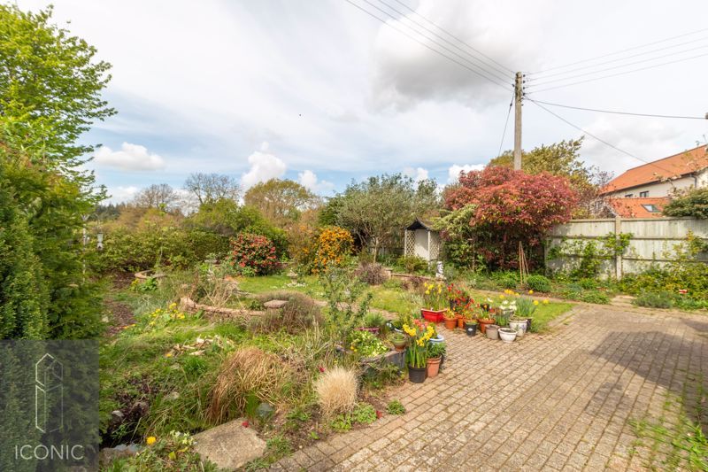 Property photo 2 of 24 Photo 20