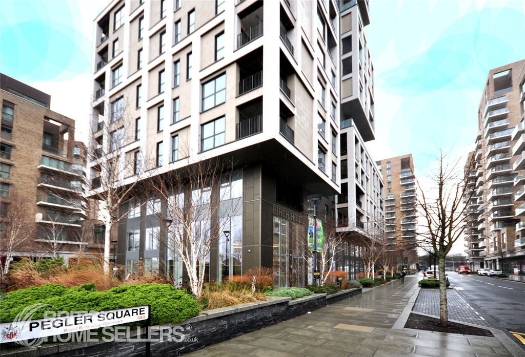 Property photo 2 of 16 Picture No. 12