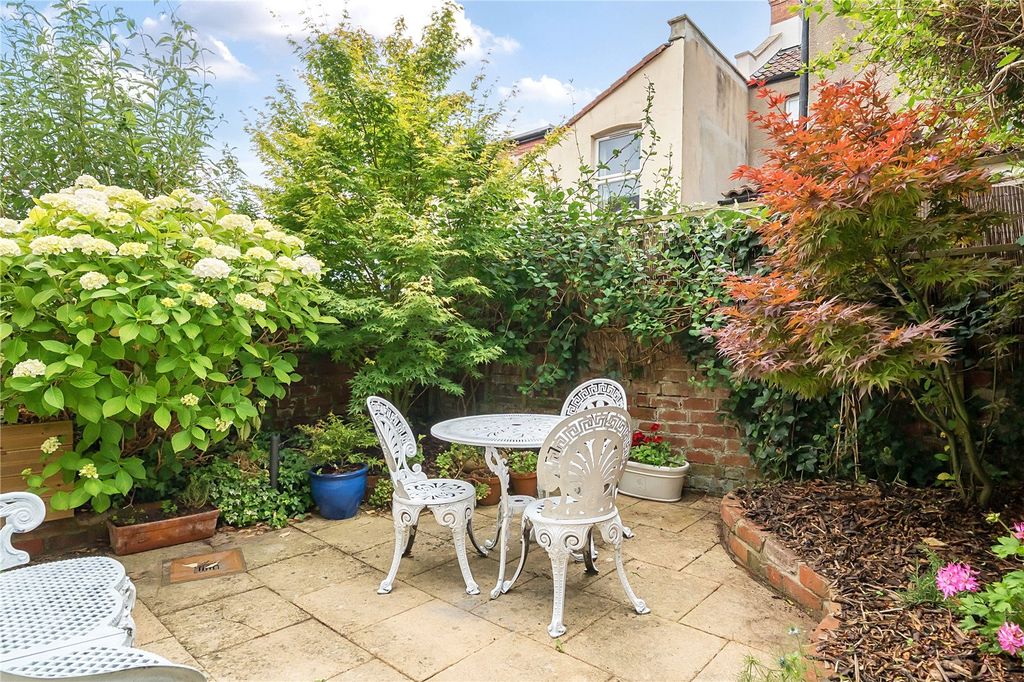 Property photo 3 of 24 Picture No. 26