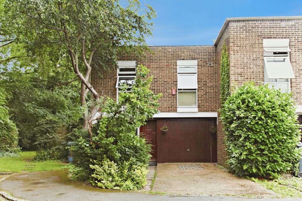 Property photo 1 of 19 Pbox-Img.Jpg