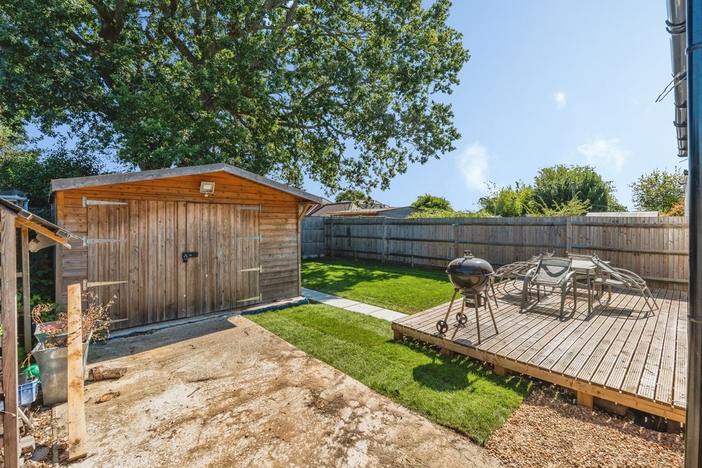 Property photo 3 of 26 Pbox-Img.Jpg
