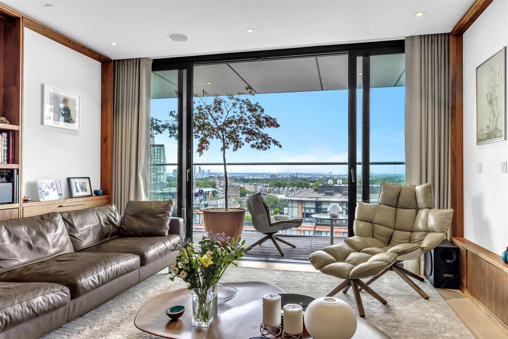 Property photo 1 of 17 Img_0925.Jpg