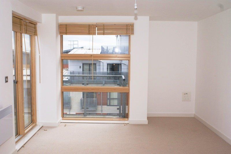 Property photo 2 of 11 Picture No. 01
