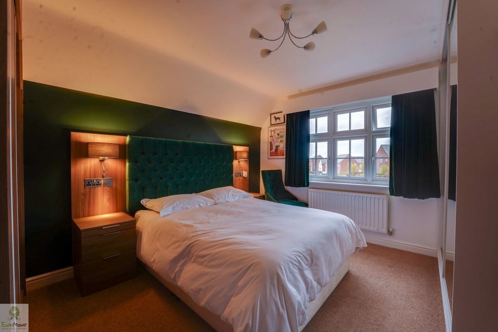 Property photo 2 of 12 Dsc08434-Dsc08438