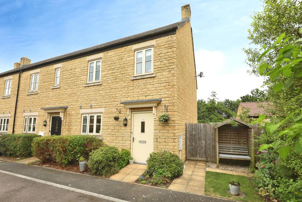 Property photo 1 of 16 Pbox-Img.Jpg