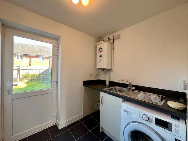 Property photo 3 of 11 Utility Room