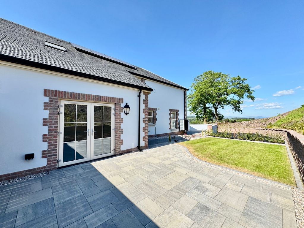 Property photo 3 of 16 Img_9374
