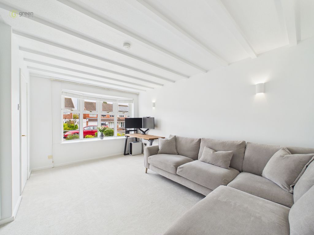 Property photo 3 of 12 Cam01698G0Pr0195Still002