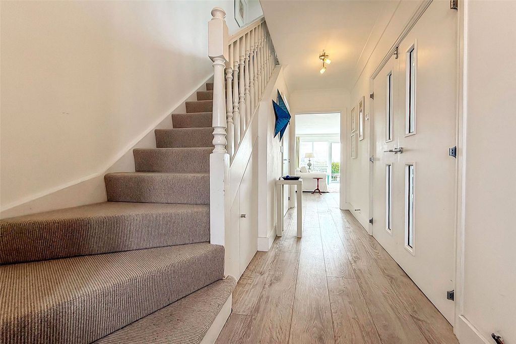 Additional image 16 of 3 bed semi-detached house for salePier Road, Littlehampton, West Sussex BN17