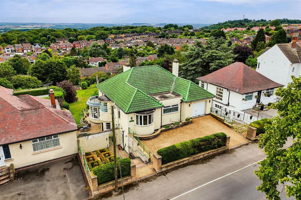 Property photo 1 of 48