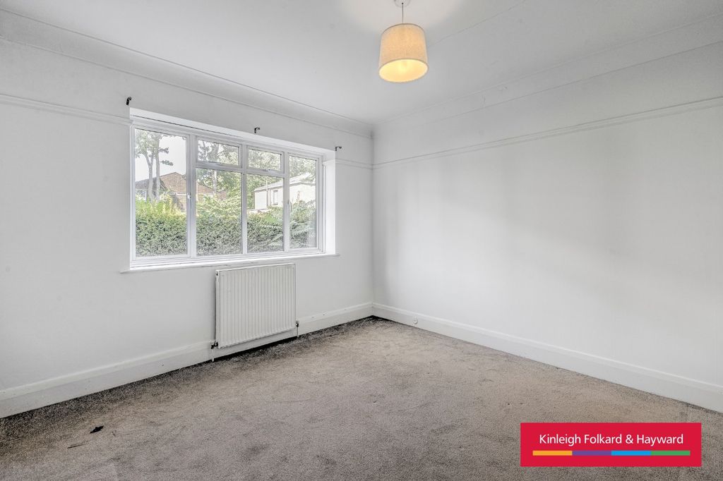 Property photo 3 of 16 Picture No. 27