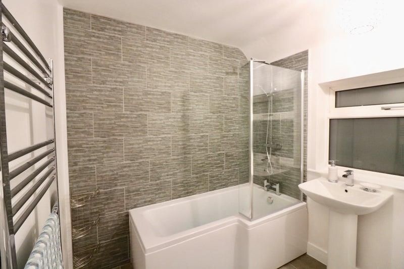 Property photo 2 of 10 1st Floor Bathroom.Jpg