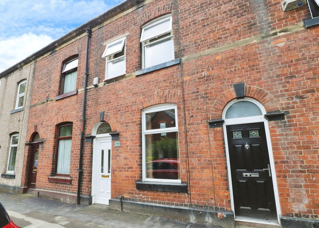Property photo 1 of 30