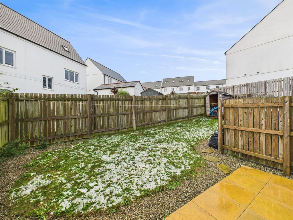 Property photo 2 of 15 Picture No. 20