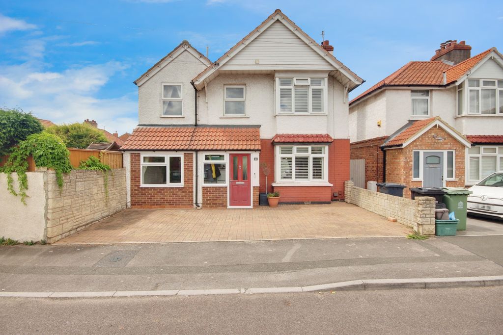 Property photo 1 of 22