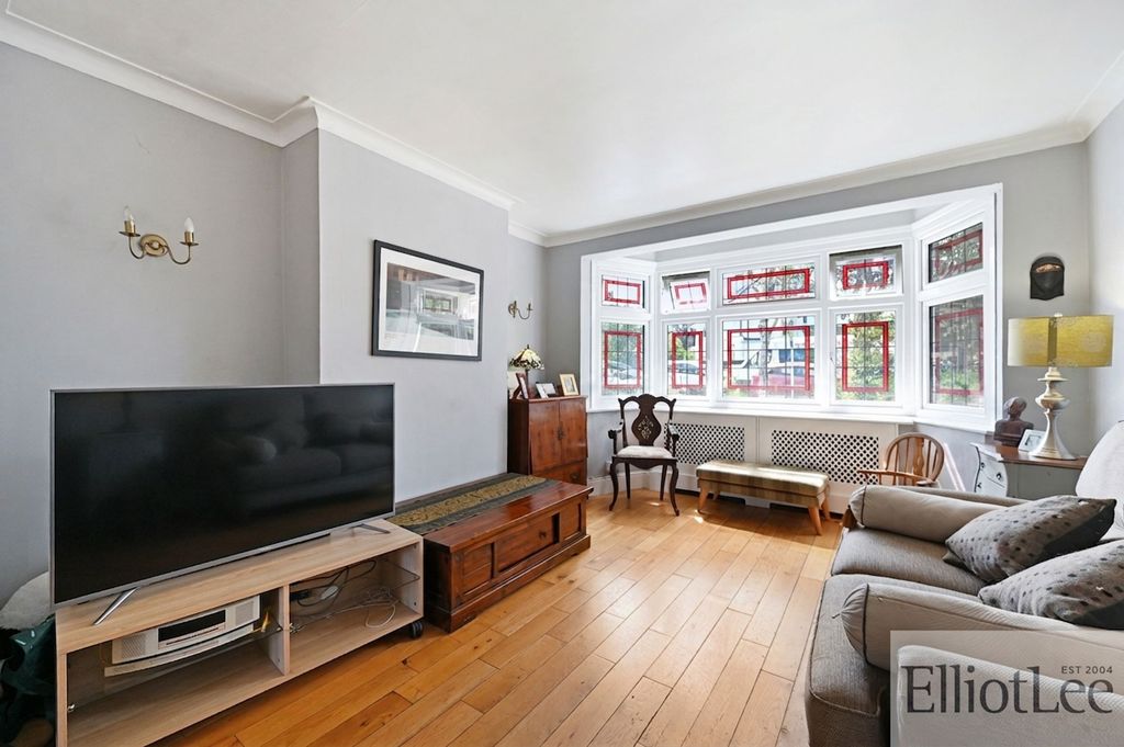 Property photo 2 of 14