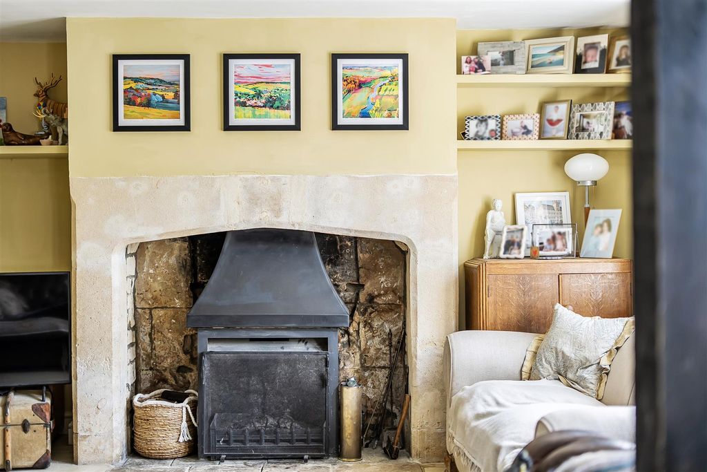 Property photo 3 of 17 Fireplace.Jpg