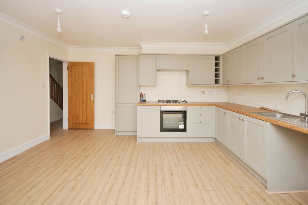 Property photo 1 of 17 Photography