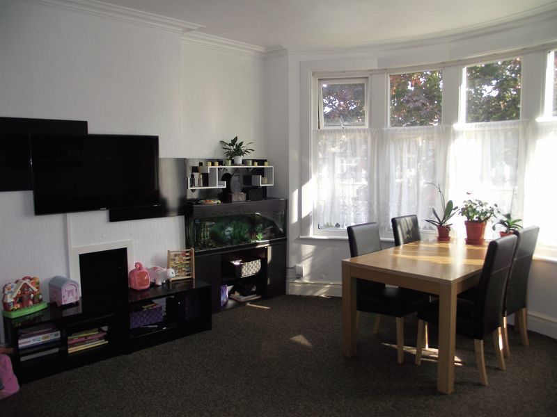 Property photo 2 of 7 Photo 6