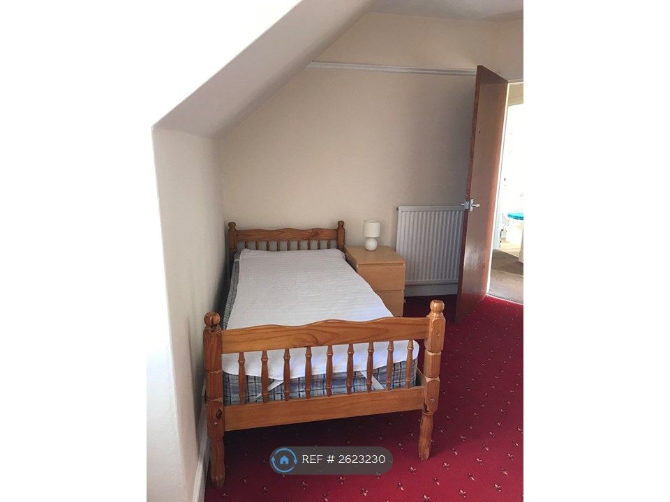 Property photo 2 of 4