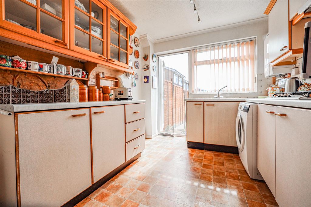 Property photo 3 of 22 980A5001.Png