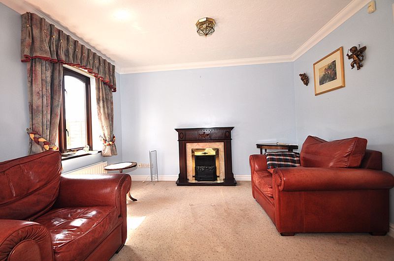 Property photo 3 of 15 Photo 12