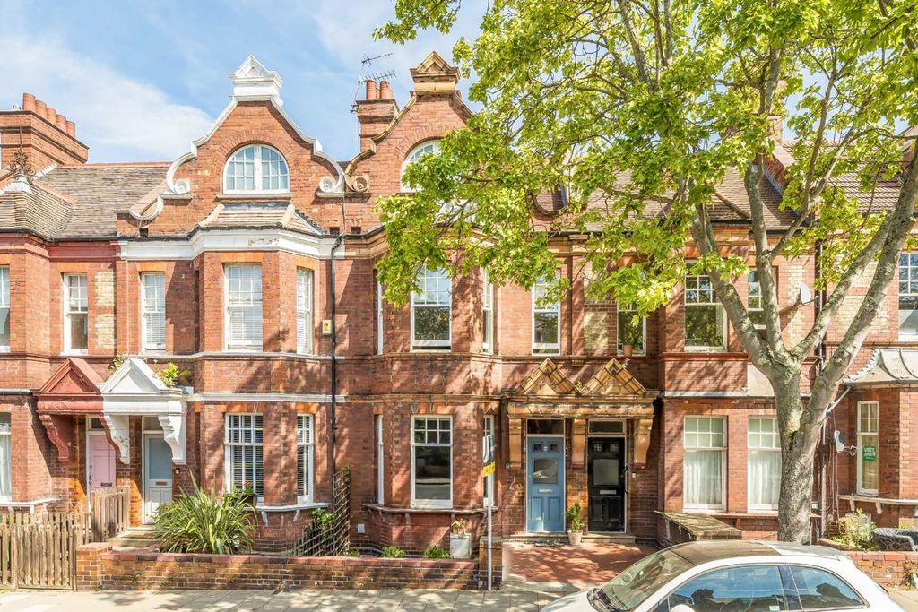 Property photo 1 of 10