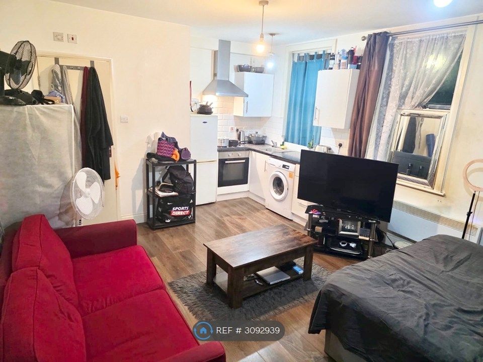 Property photo 1 of 5