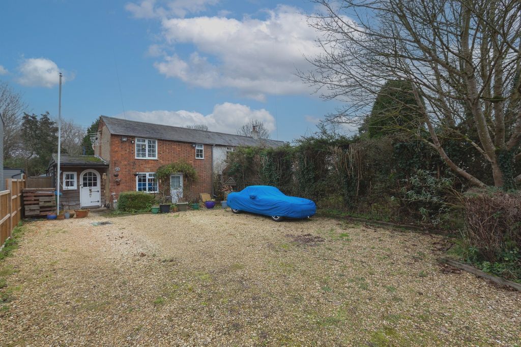 Property photo 1 of 18