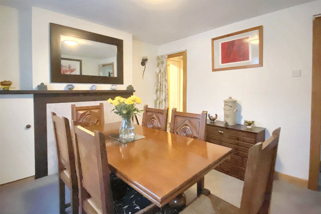 Property photo 2 of 16 Picture No. 13