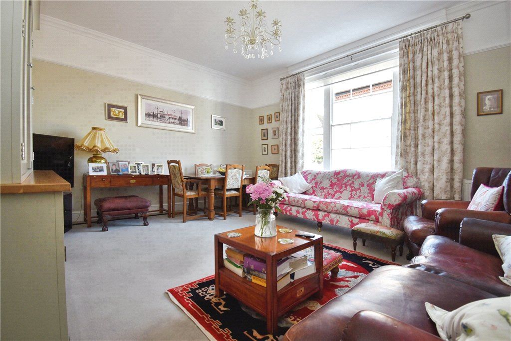Property photo 2 of 11 Picture No. 02