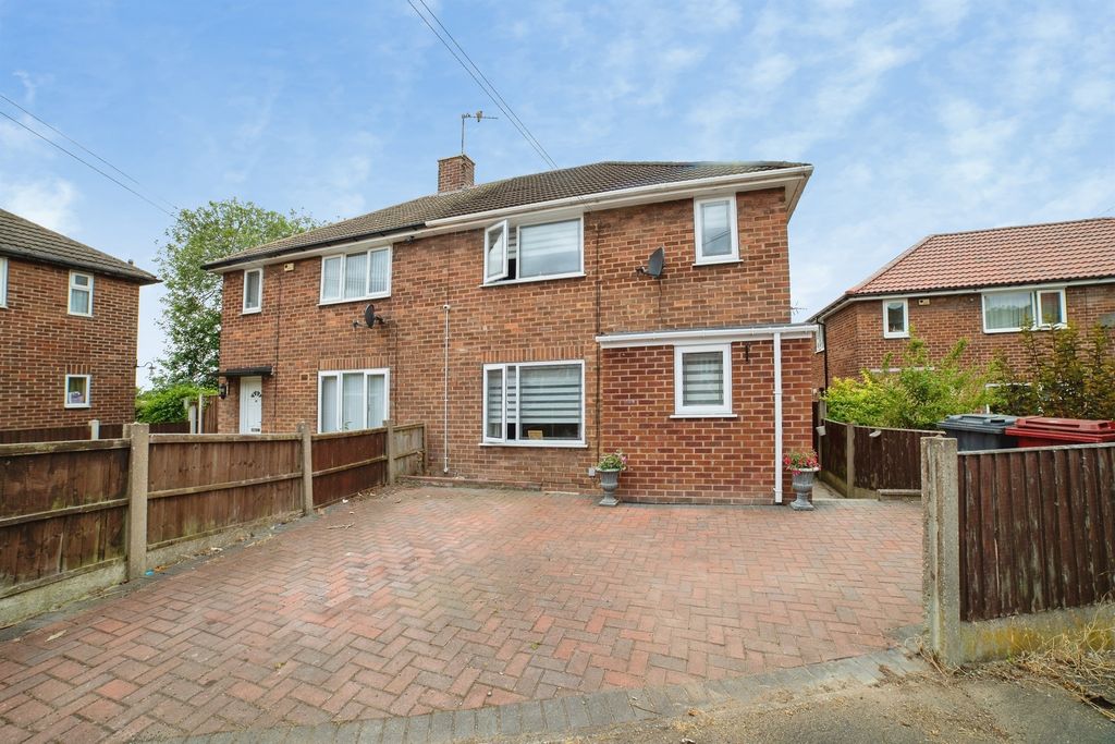 Property photo 1 of 19