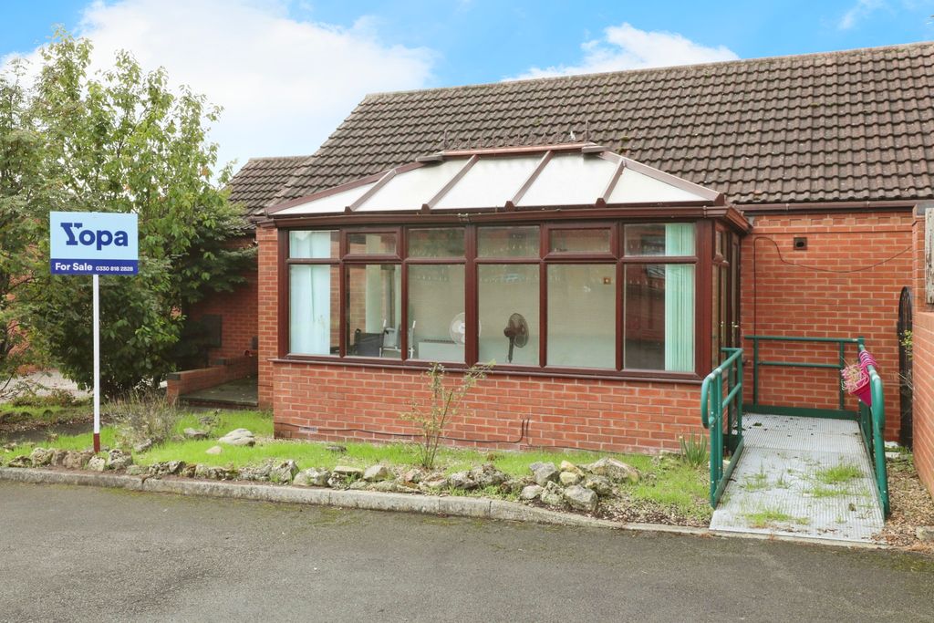 Property photo 3 of 14 Img_4480
