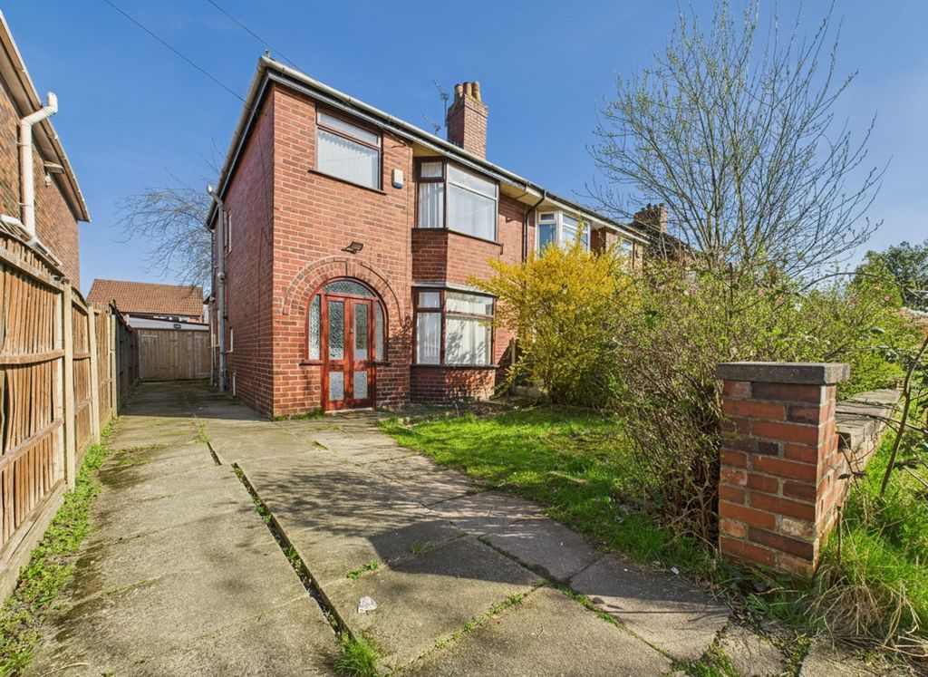 Property photo 1 of 25