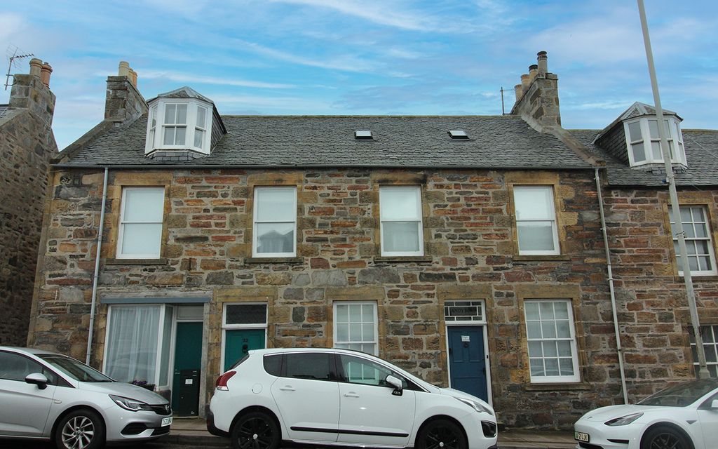 Property photo 1 of 31