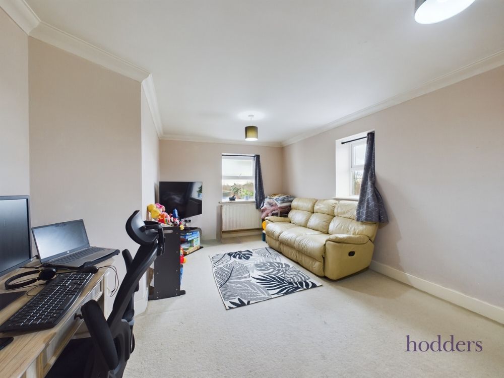 Property photo 3 of 13 Picture No. 17