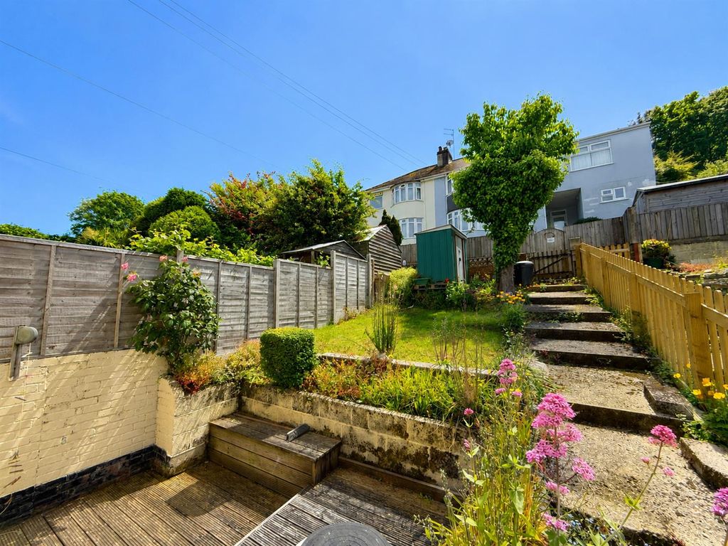 Property photo 2 of 15 Rear Garden.Png