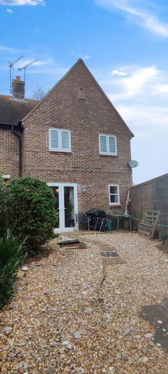 Property photo 1 of 11 Rear Aspect