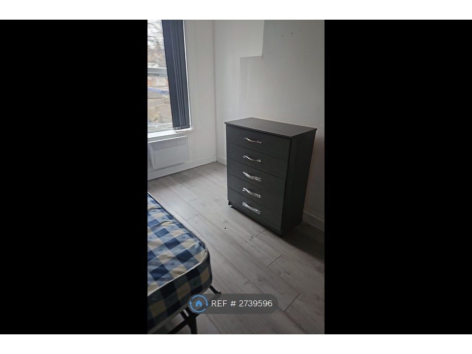 Property photo 3 of 3