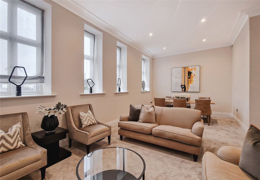 Property photo 3 of 15 Picture No. 26