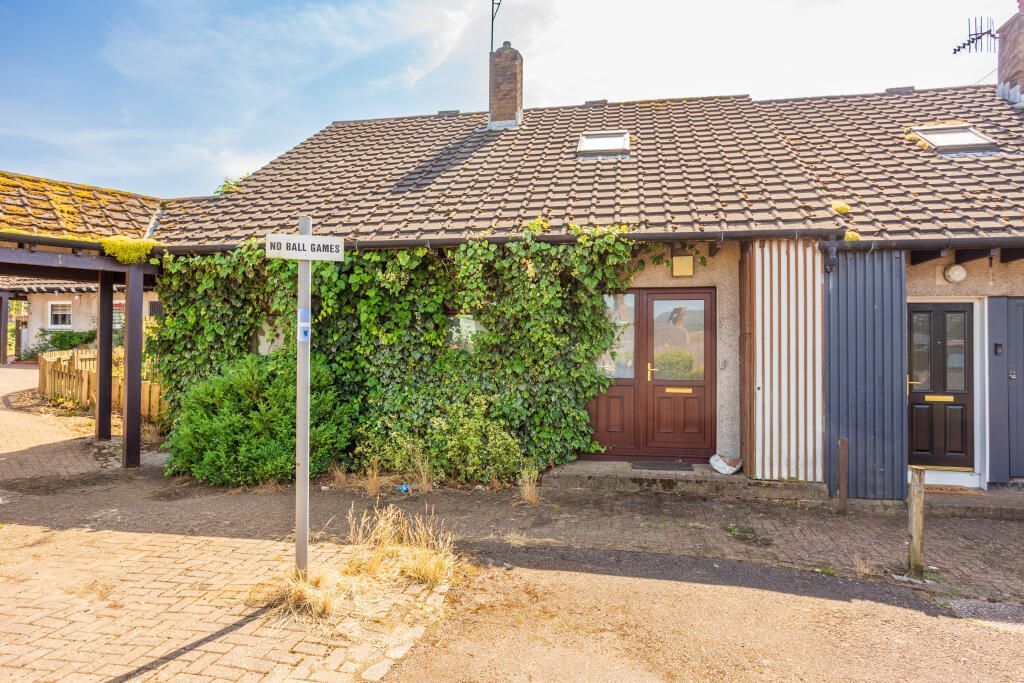 Property photo 1 of 7