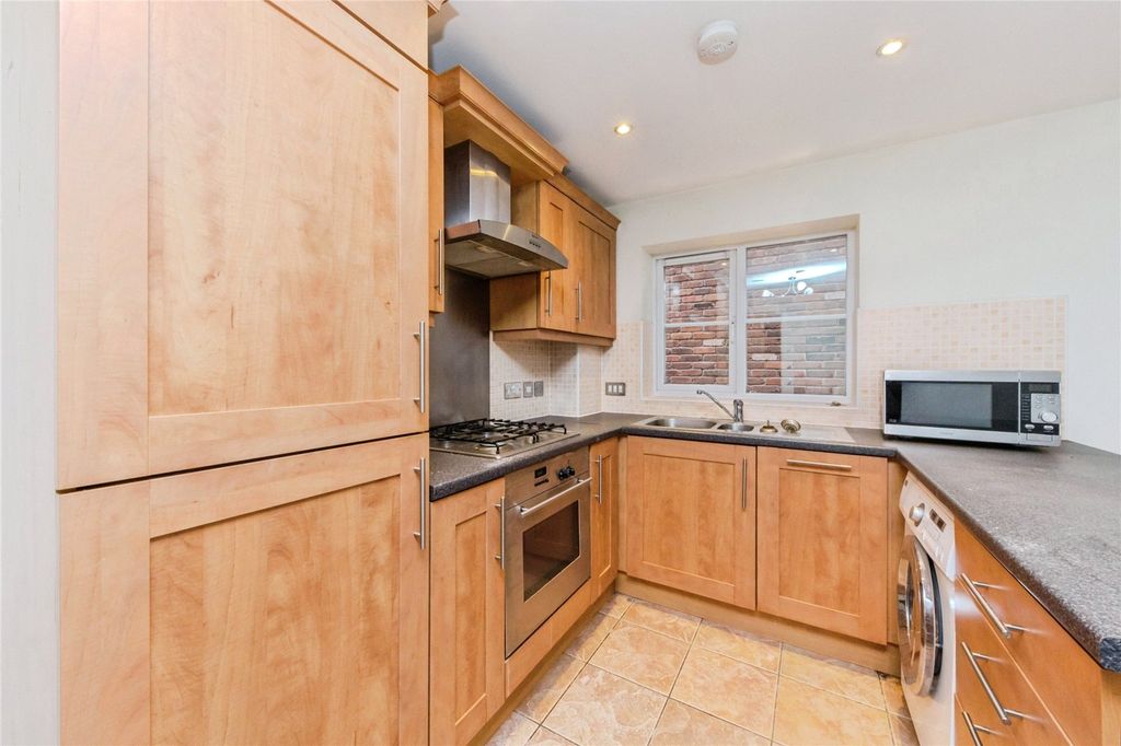 Property photo 3 of 15 Picture No. 04