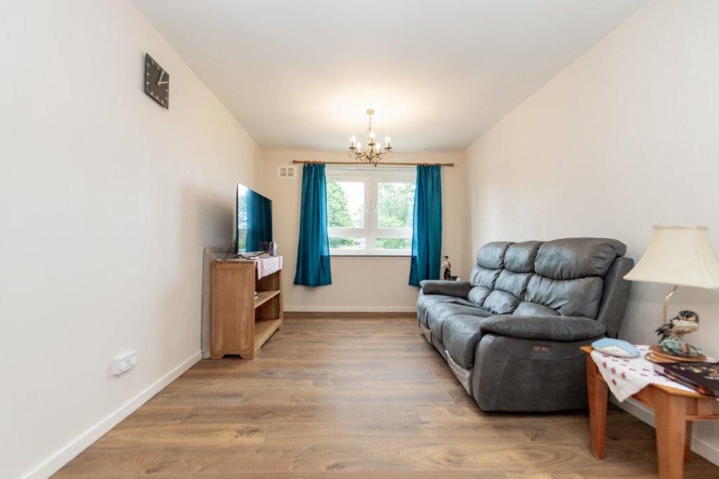 Property photo 2 of 19 Photo 2