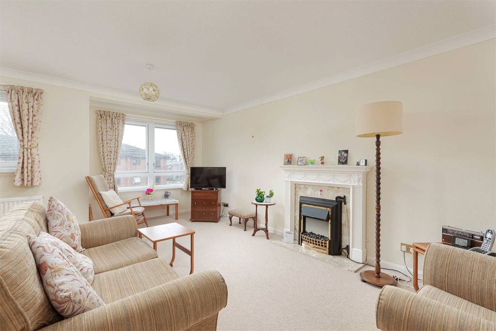 Property photo 2 of 20 Picture No. 01