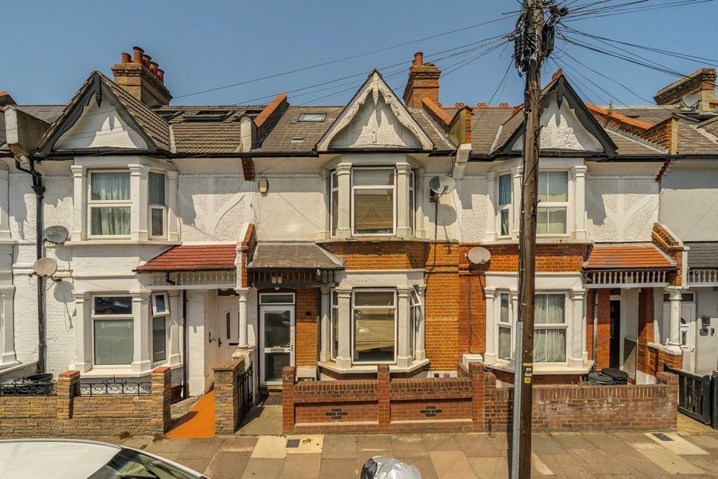 Property photo 1 of 7