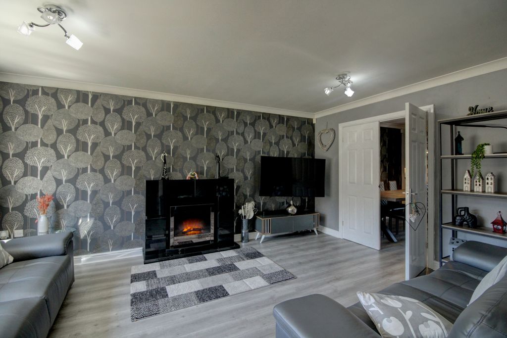 Property photo 3 of 29 3