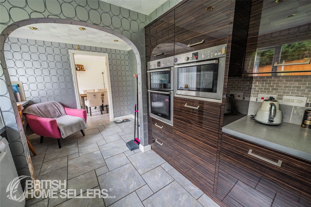 Property photo 3 of 22 3