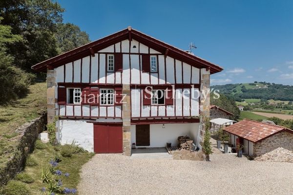 Property photo 2 of 7