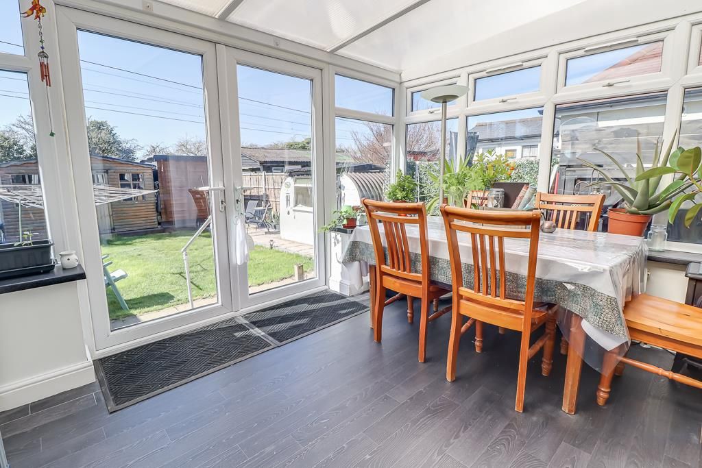 Property photo 2 of 22 Conservatory